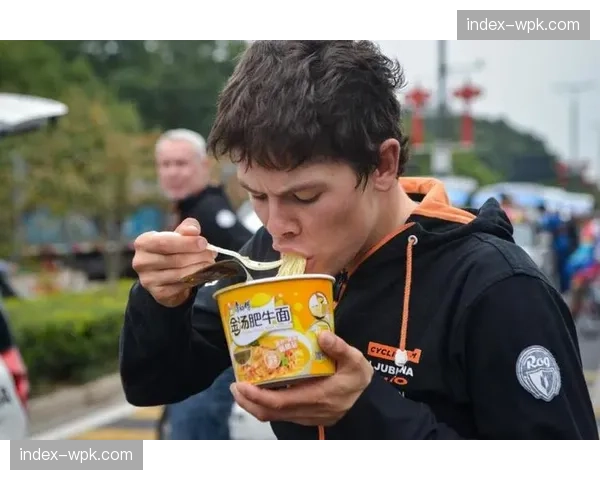 专访：车队营养师揭秘世界杯赛季期间，车手们的特殊饮食安排